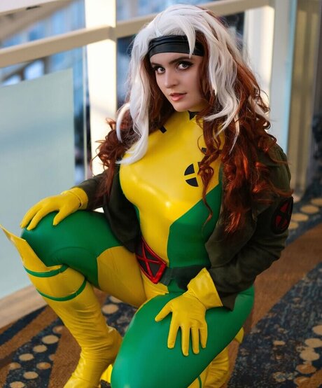 Aretteepls tits onlyfans