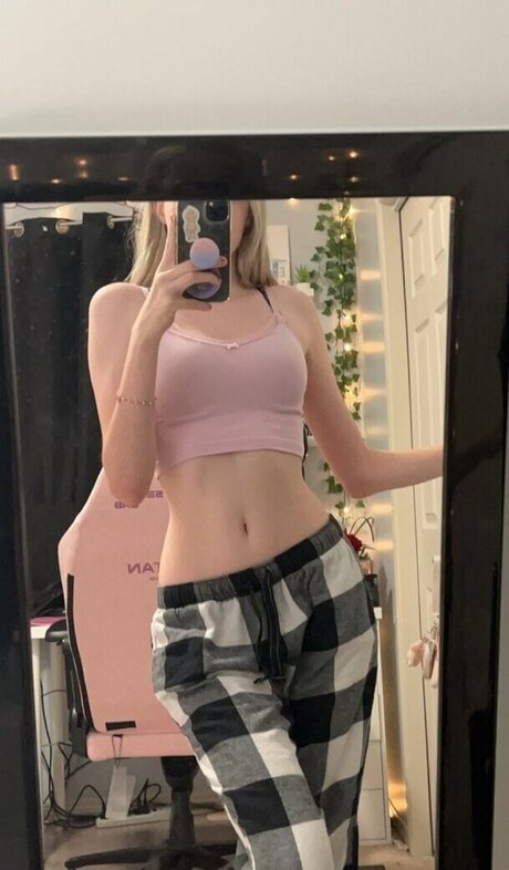 QoR Saige onlyfans leak porn