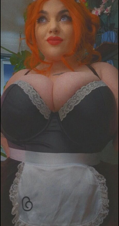 Plantlude naked only fans