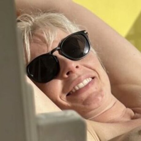 SarahSeven feet onlyfans