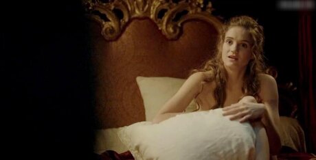 Versailles Fernsehserie_ onlyfans images