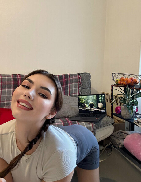 AnnaSavana onlyfans nude tits