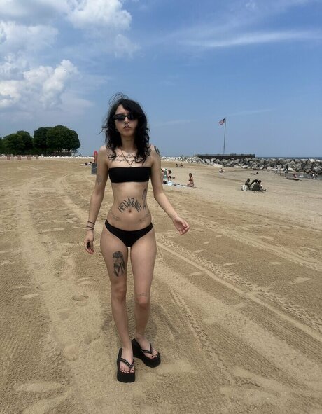 Wuvmia feet onlyfans