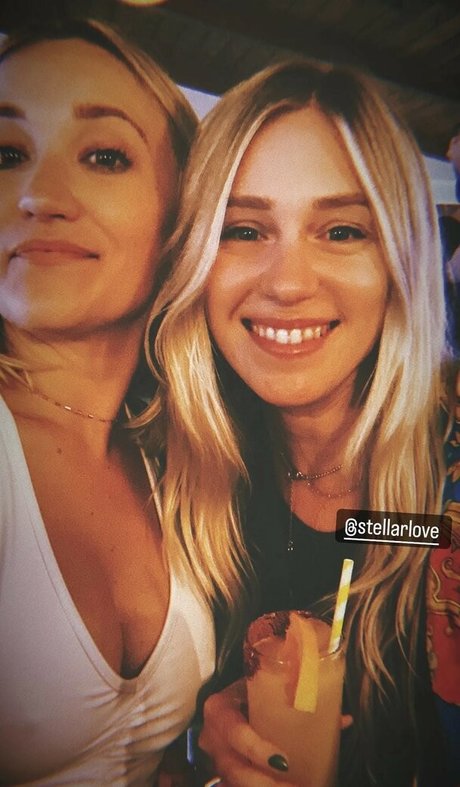 Emily Osment onlyfans creator