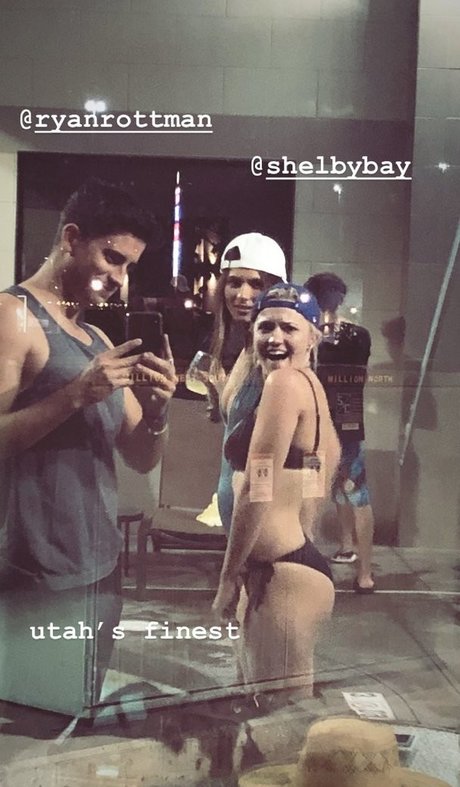 Emily Osment onlyfans hot