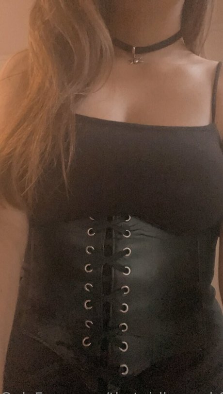 thatgirlsky024 onlyfans page