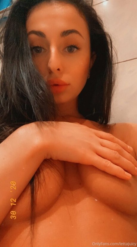 kitana youngx onlyfans free