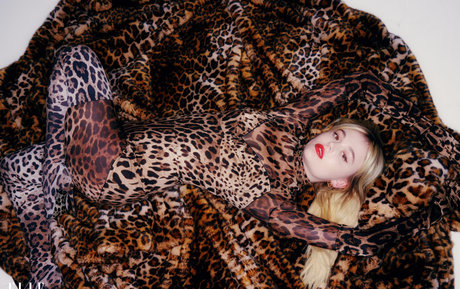 Emily Alyn Lind onlyfans porn