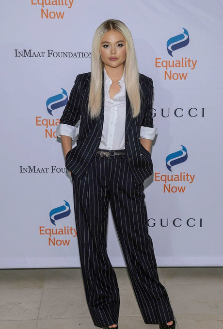 Emily Alyn Lind free only fans