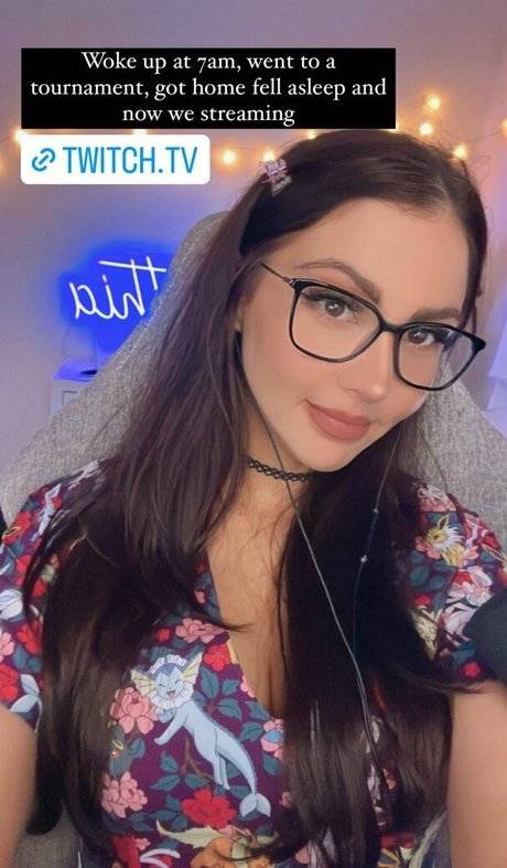 Aliythia onlyfans desnuda