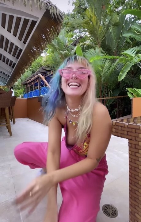 Dani Thorne sexy onlyfans