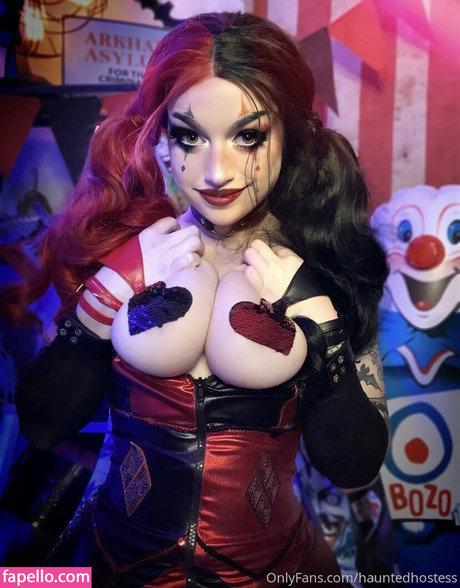 Hauntedhostess onlyfans model