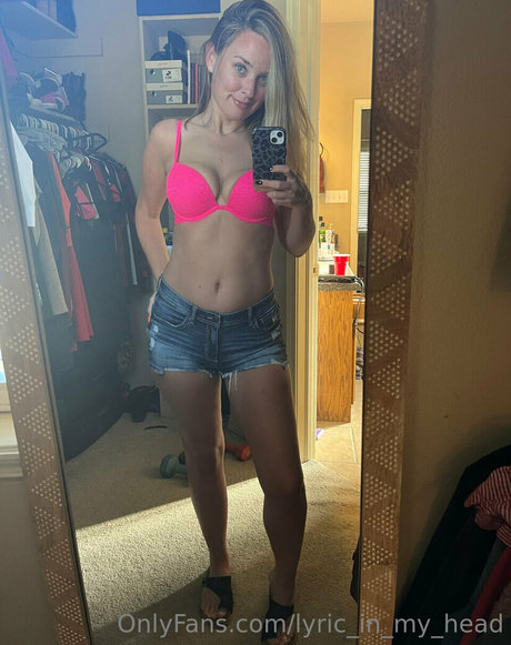 lyric in my head onlyfans sex leaked