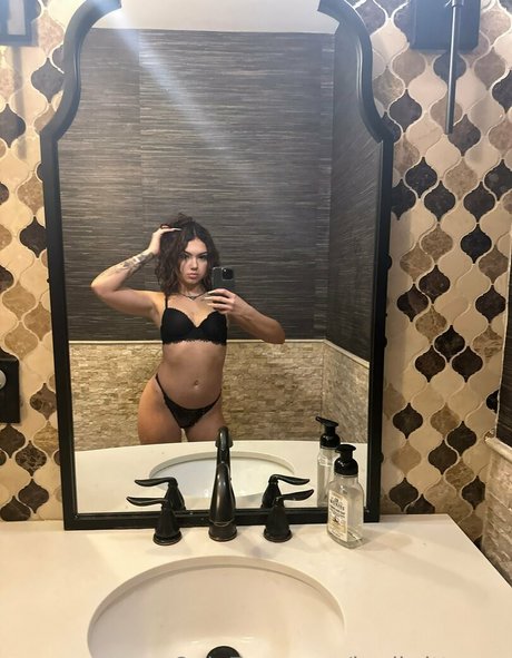 badbrittneyy onlyfans pics