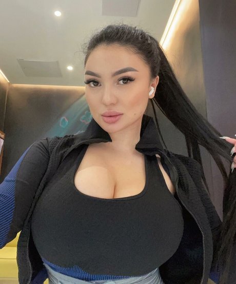 Zhansaya Dakarimova onlyfans page