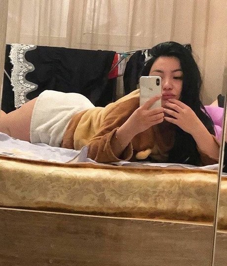 Zhansaya Dakarimova onlyfans nude porn