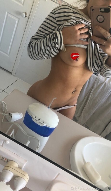 Caitlin Grant onlyfans leakes