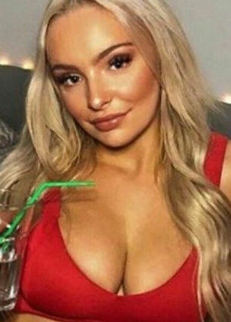 Emily Hewertson leaked onlyfans sex tape