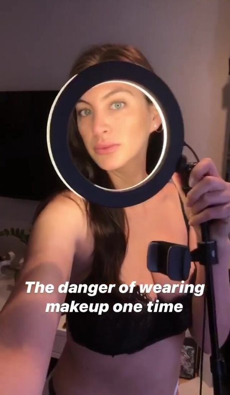 Ariana Basseri onlyfans leaked nudes