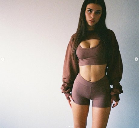 Leah Halton leaked onlyfans