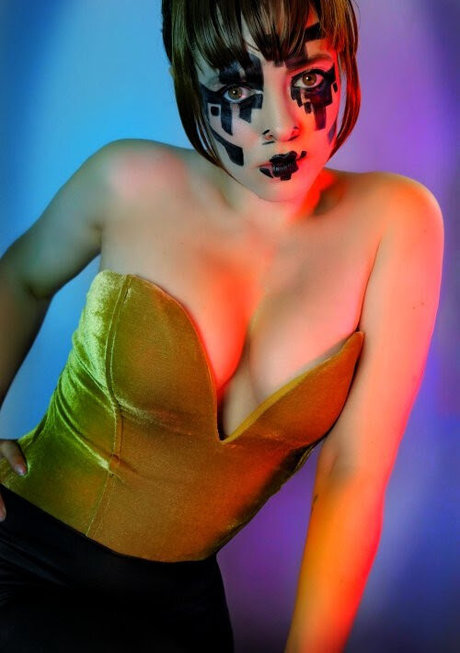 Kirsten Ria onlyfans leajs