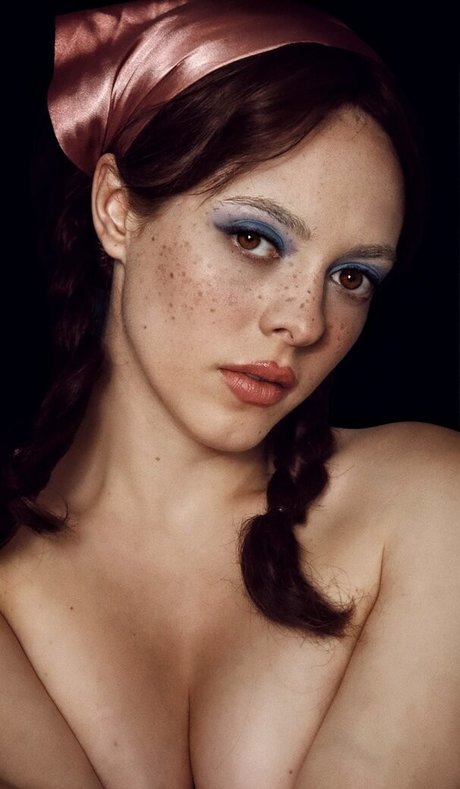 Kirsten Ria naked onlyfans