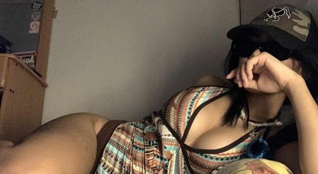 bunnygirlneki Profile pic