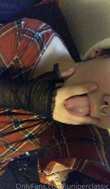 soft tittybogwitch onlyfans leaked dirtyship