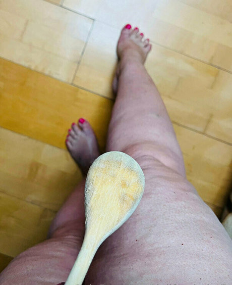 dollfeetbabe7 onlyfans leaked tits