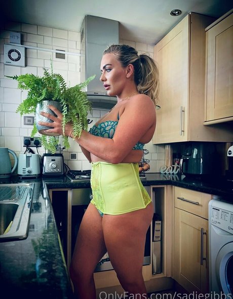 sadiegibbs onlyfans porn leaks