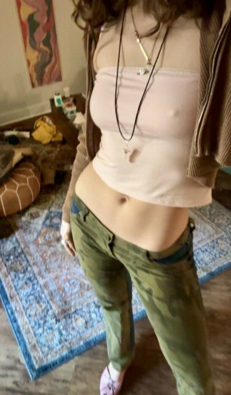 caterpillareyebrow sexy onlyfans