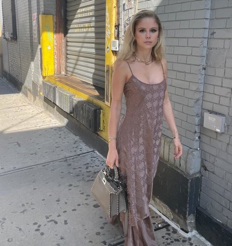 Erin Moriarty onlyfans model