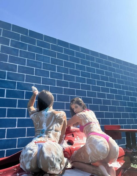 Leticia Silveiro onlyfans ass