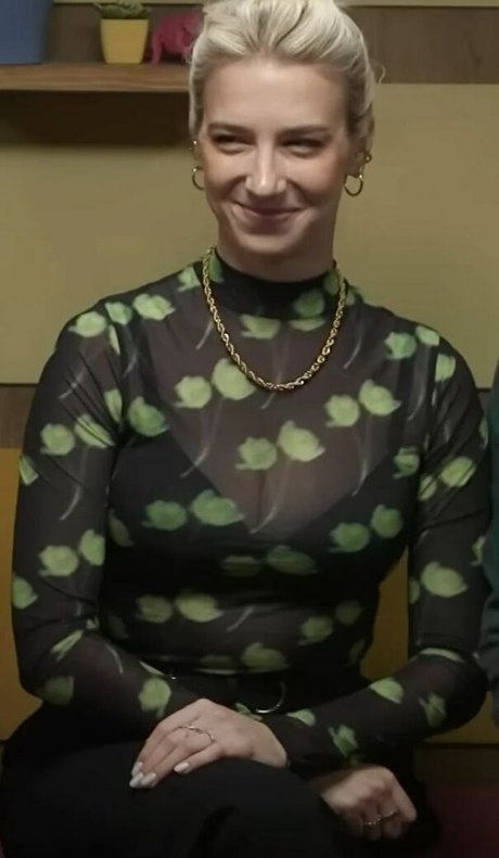 Courtney Miller onlyfans naked