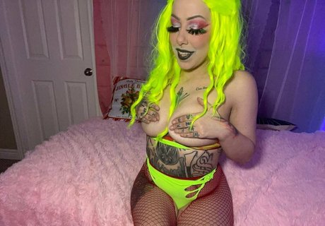 playmatekatrina onlyfans nudes leaks