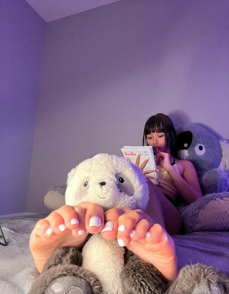 Sia ASMR hot onlyfans