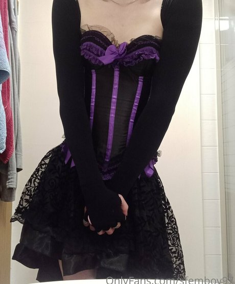 sfemboy97 onlyfans model photos