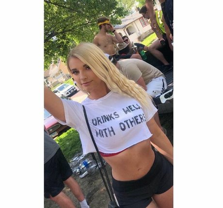 Grace Witham onlyfans nudes