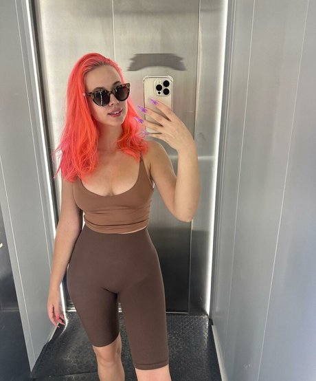 Fairy Elfie nude onlyfans pics