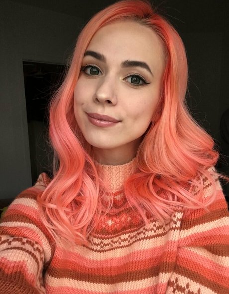 Fairy Elfie onlyfans lesk