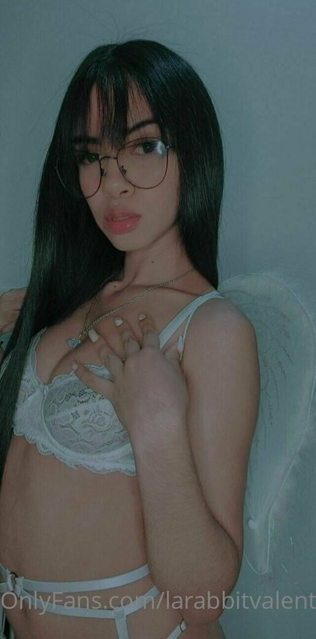 larabbitvalentinaof onlyfans leak nudes
