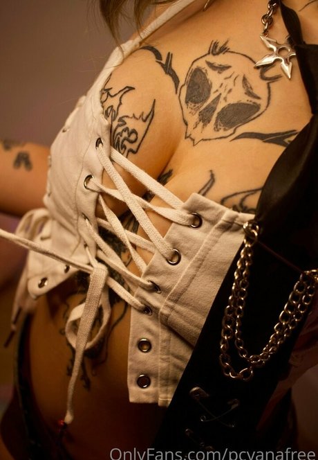 elfsandi leaked onlyfans pics