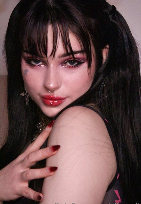 elfsandi onlyfans exposed