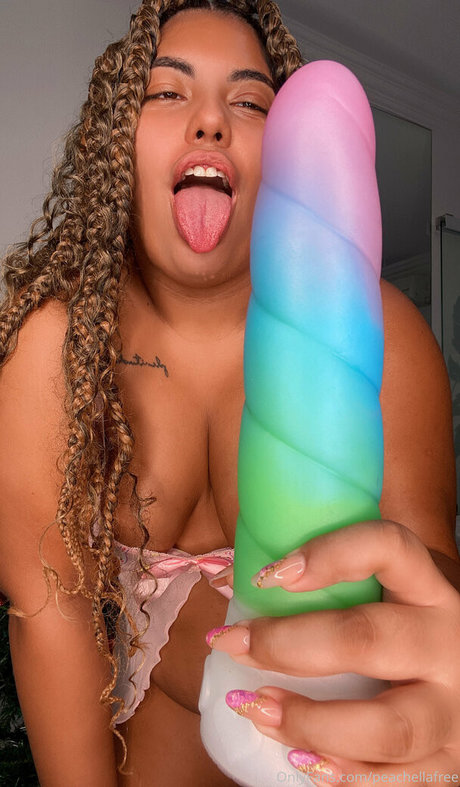 peachellafree only fans pictures