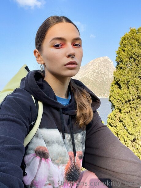 Kitty Berg onlyfans nude leaked