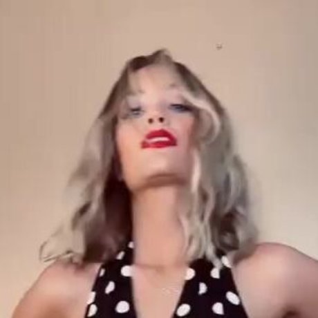 Laura Whitmore onlyfans leaks xxx