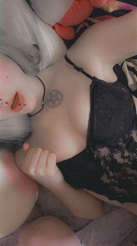 stupidelfbihhh onlyfans sextape