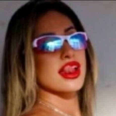 Kelly Holliver onlyfans gratis