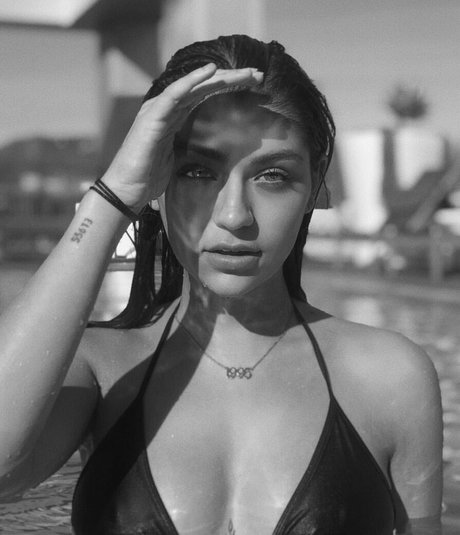 Andrea Russett onlyfans naked porn