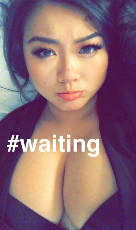 Vickibaybeee onlyfans leajs